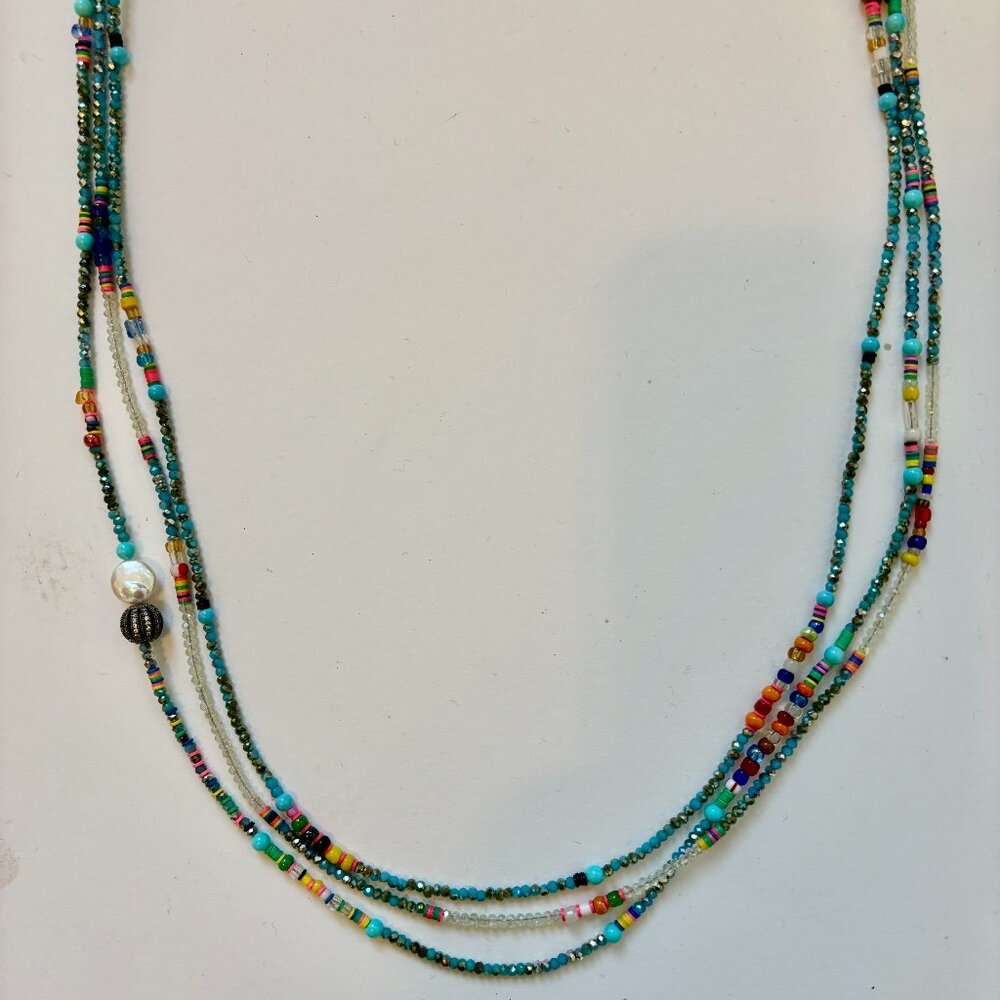 Maison Bettina Duncan Multi-strand crystal bead and African bead necklace - Picture 3 of 7